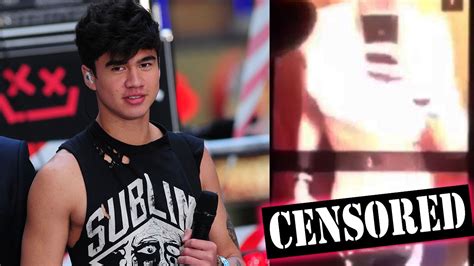 calum hood leaked nudes|5SOS’s Calum Hood sends nude Snapchat to fan who shares Vine